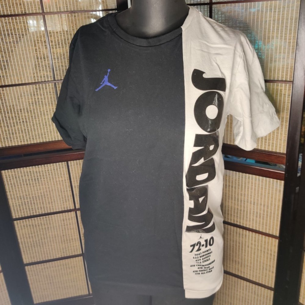 Nike Air Jordan 11 Legacy "72-10" Split Colorblock Stats T-Shirt Small - Picture 1 of 7